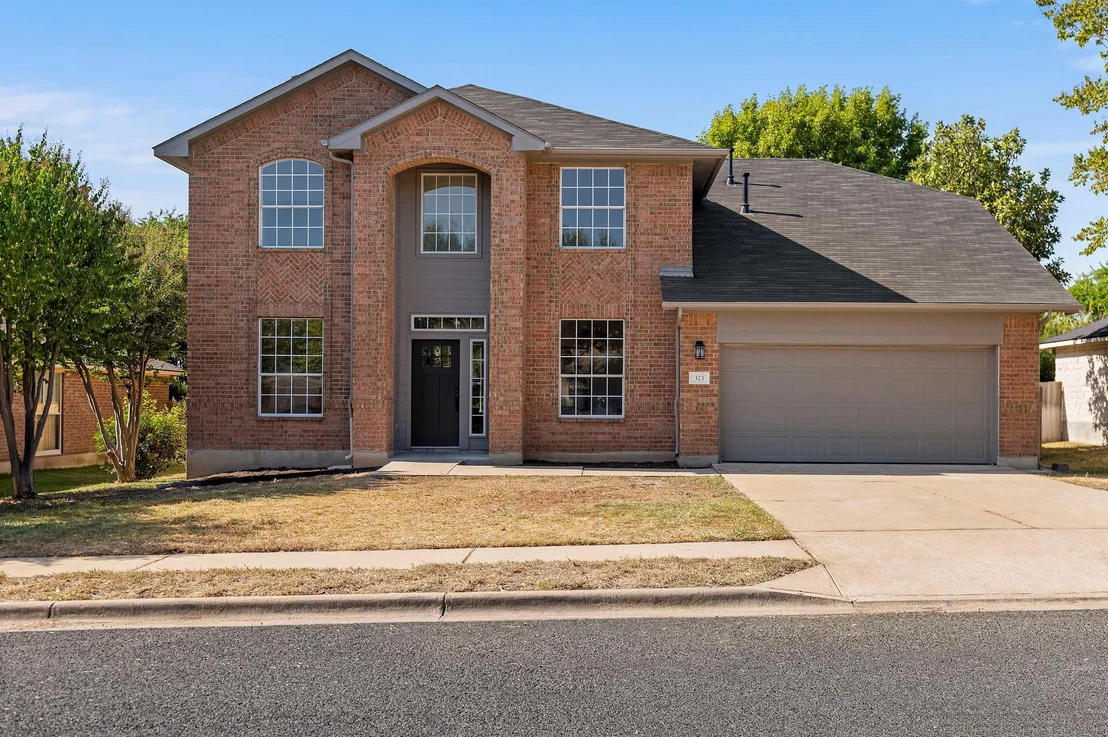 Photo of 323 Ranier LN