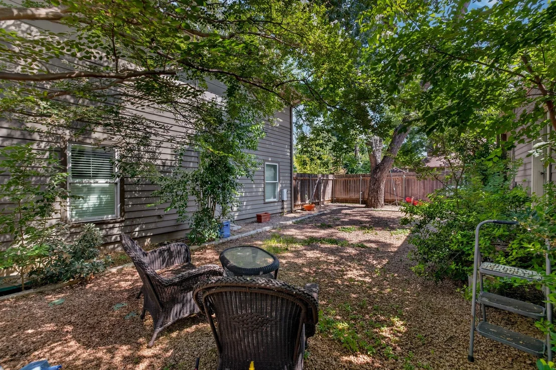 Photo of 4214 Sinclair Ave