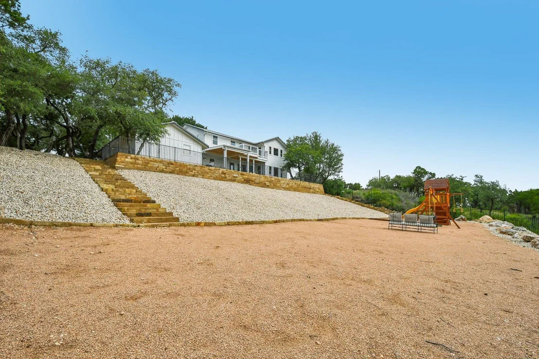 Photo of 7105 Mountain Trail