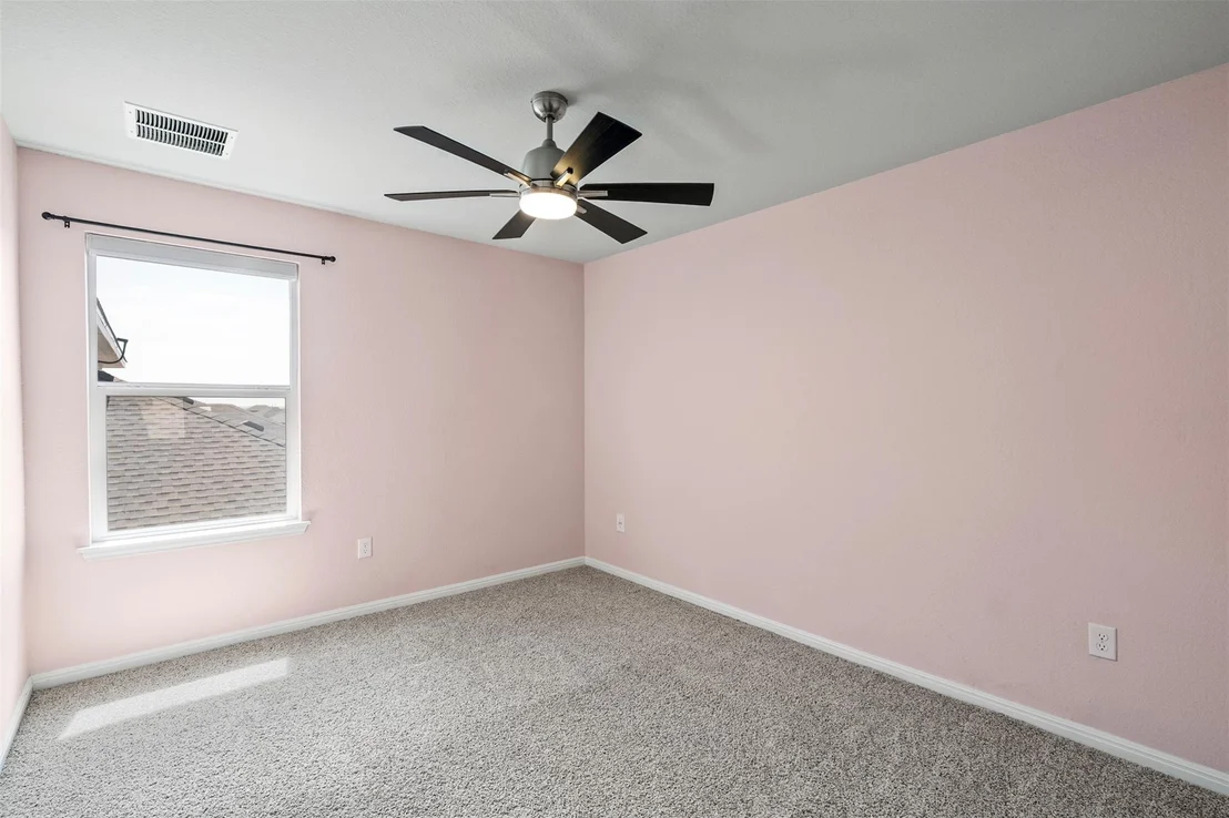 Photo of 120 Ellinger RD
