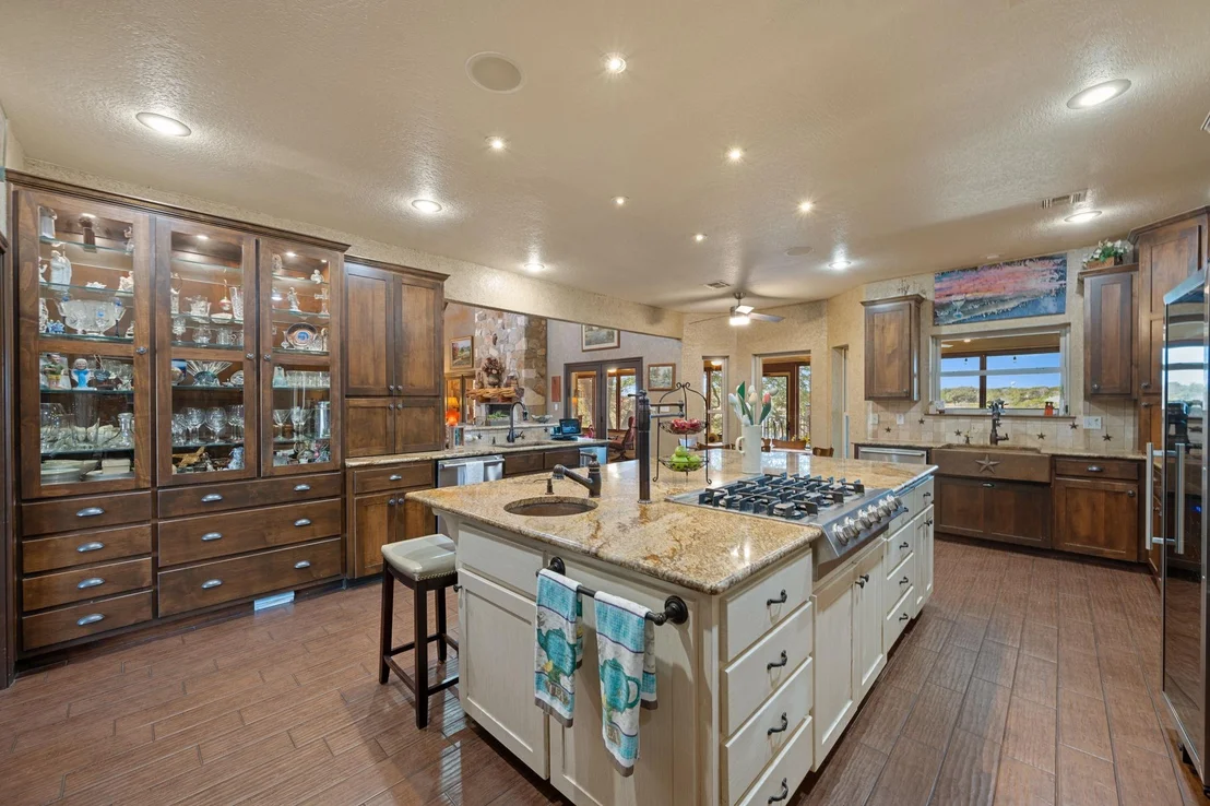 Photo of 14049 Indian Bluff RD