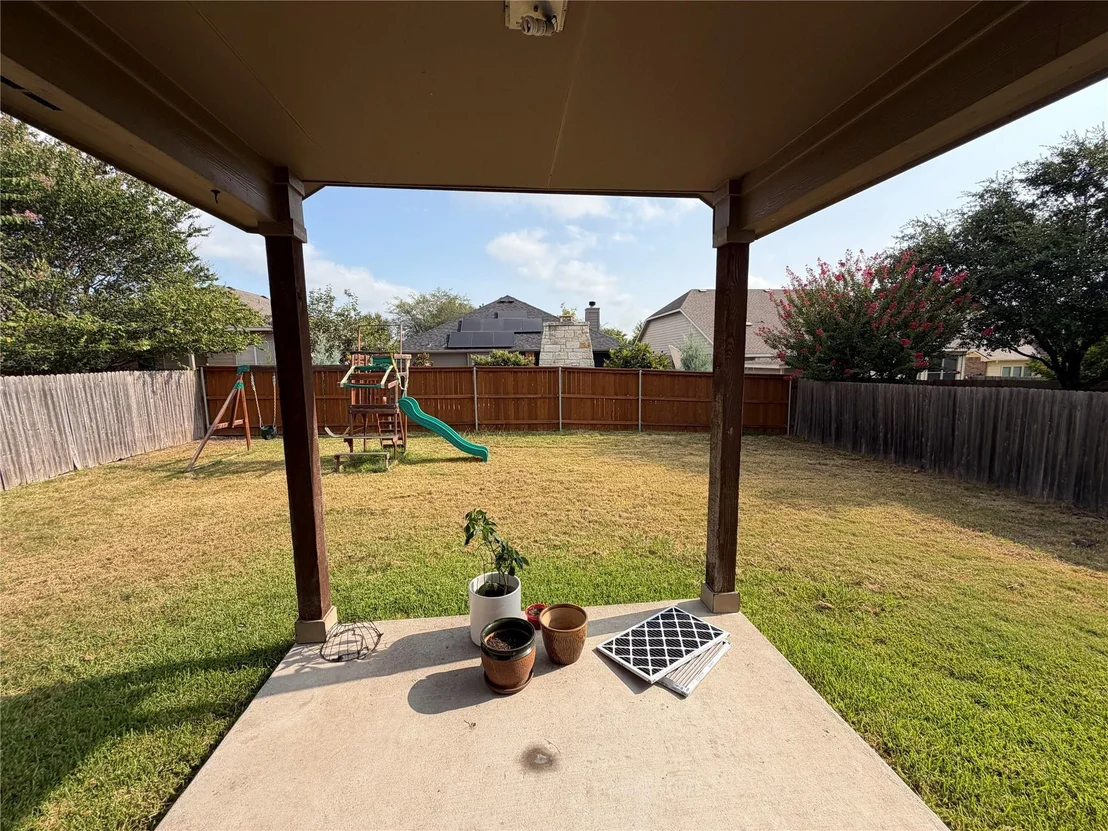Photo of 2328 Ambling TRL