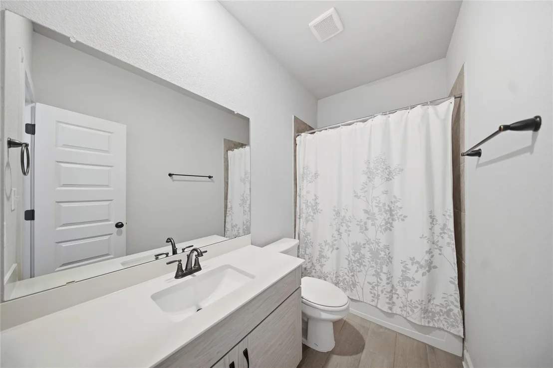 Photo of 616 Saturnia DR