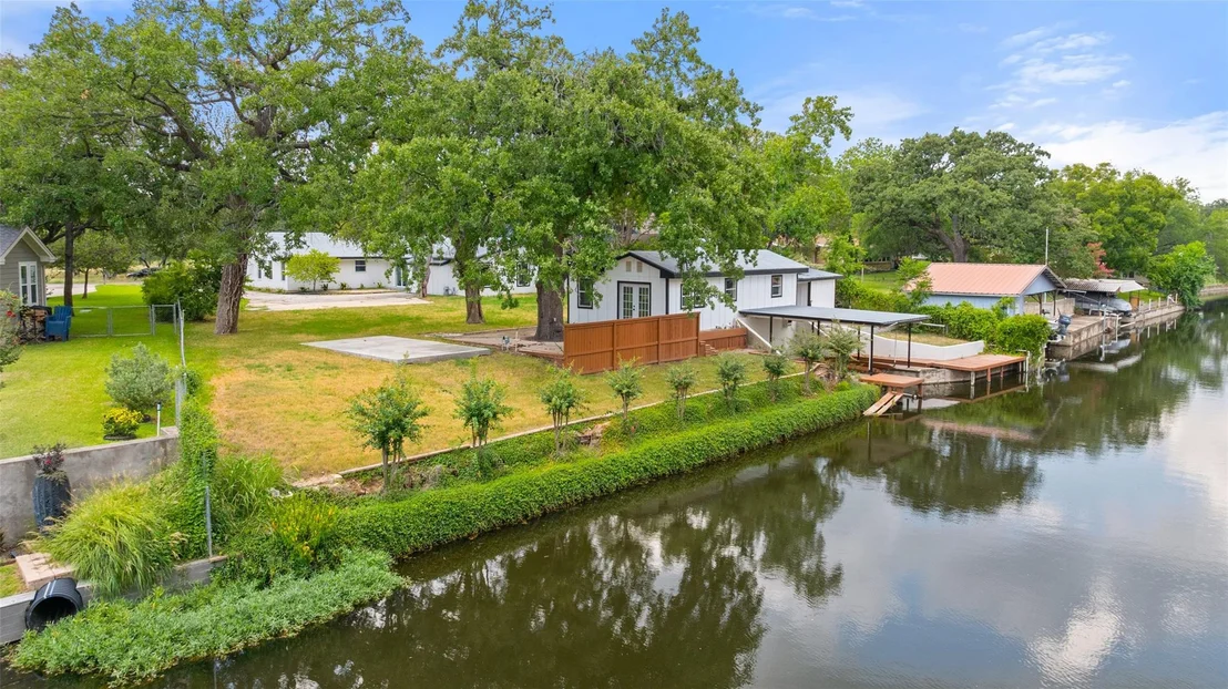 Photo of 613 Highland DR