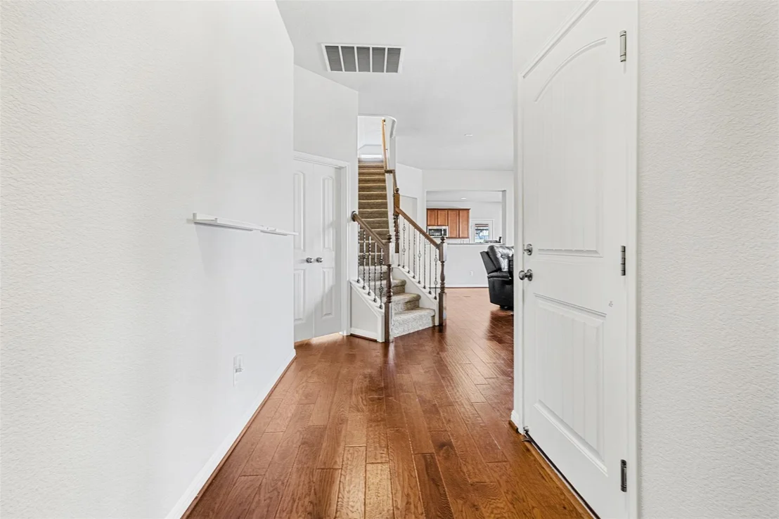 Photo of 1512 Daylily LOOP