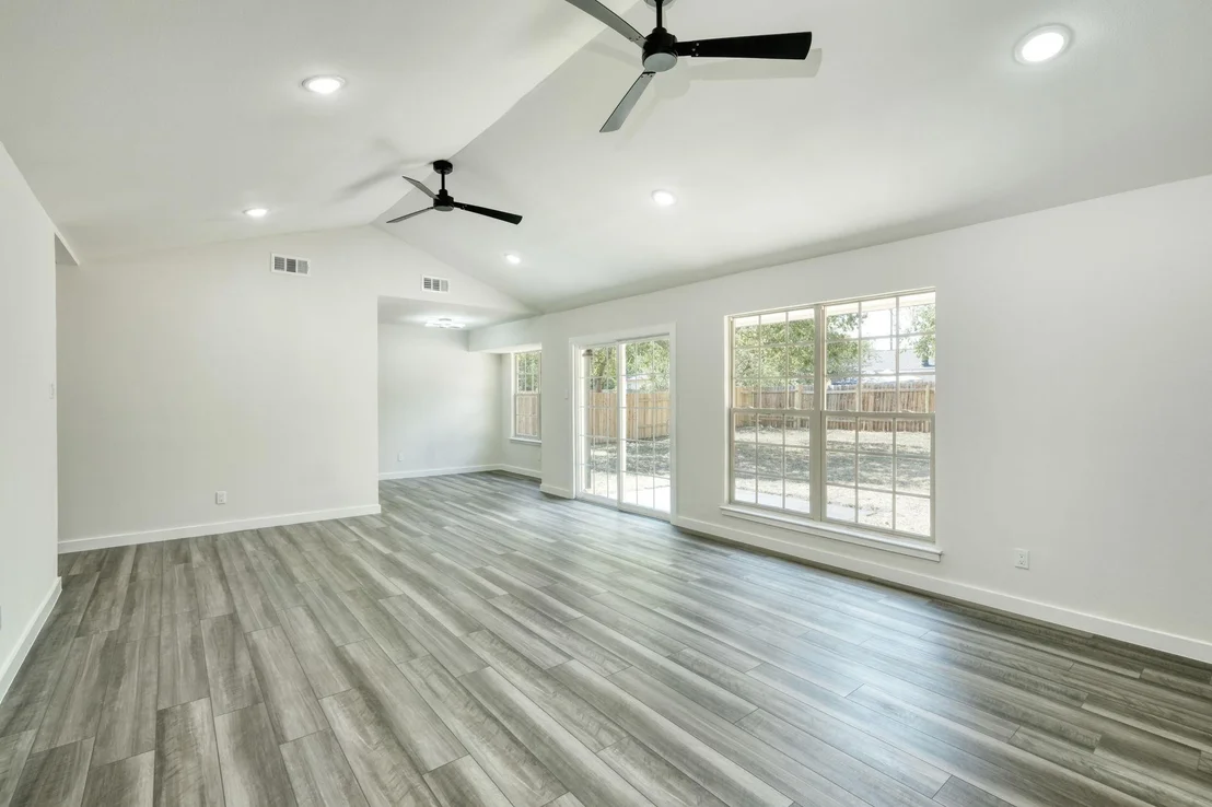 Photo of 1702 Wagon Gap DR