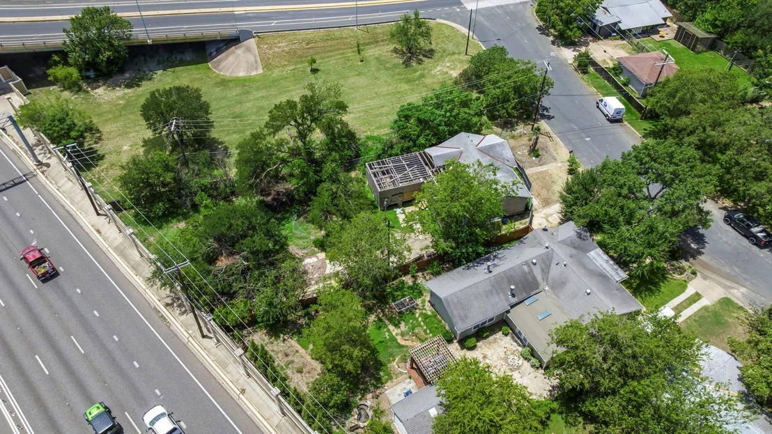 Photo of 5103 Valley Oak DR