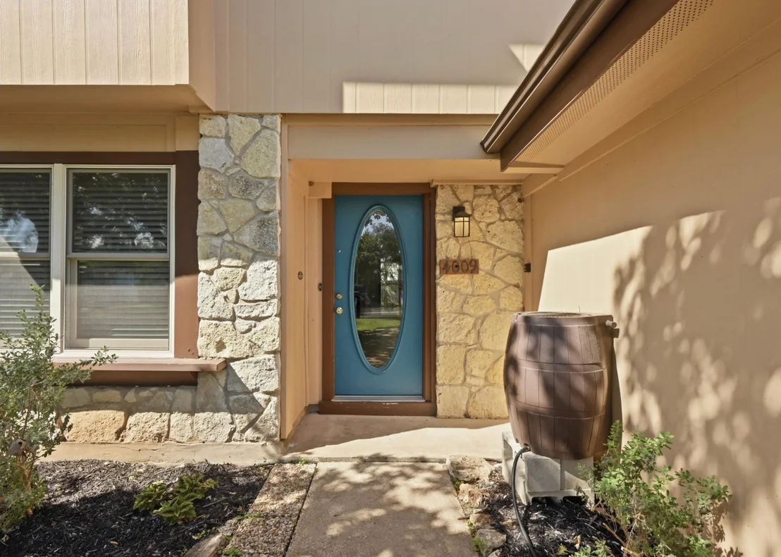 Photo of 4009 Alexandria DR