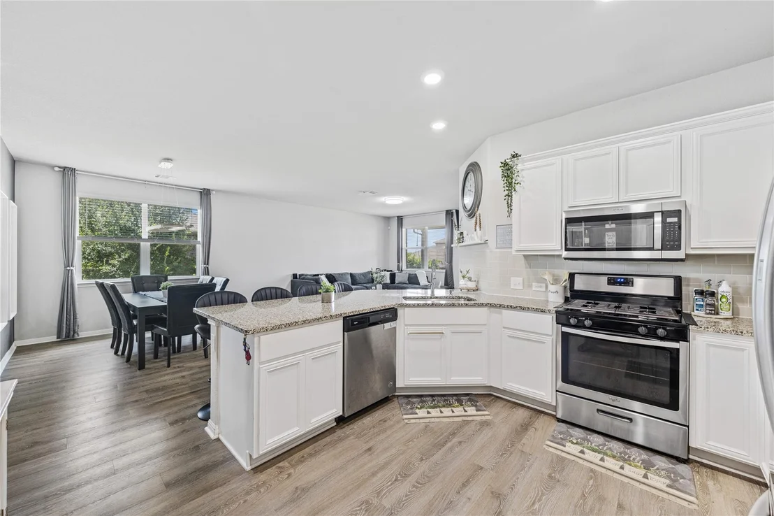 Photo of 1616 Fairhaven GTWY