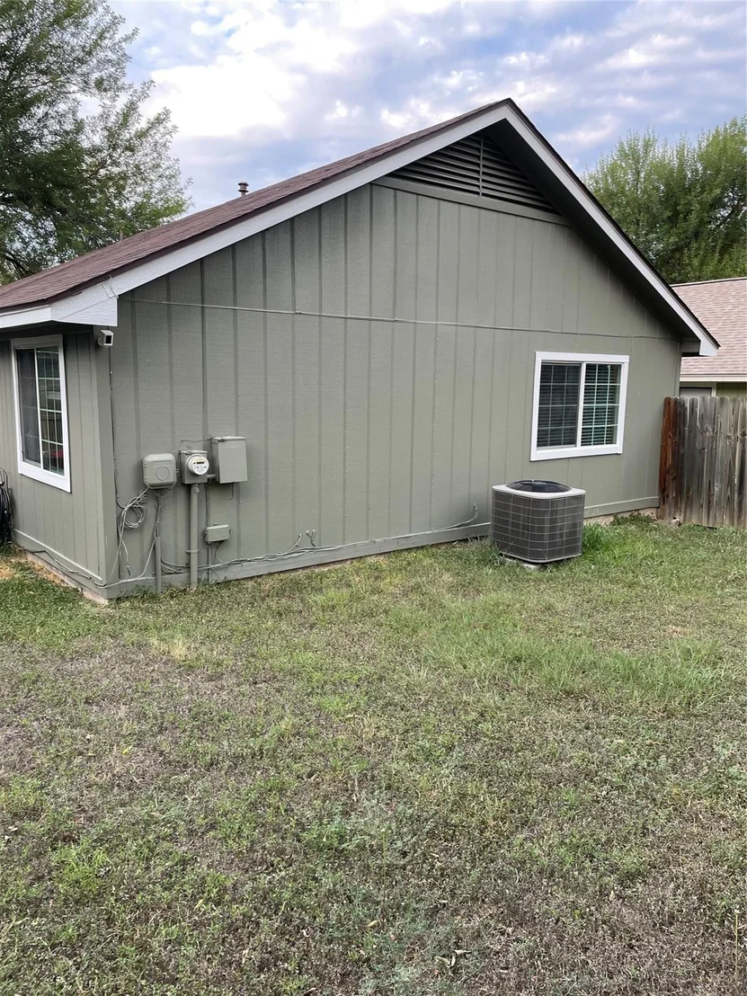 Photo of 1809 Golden Pheasant DR