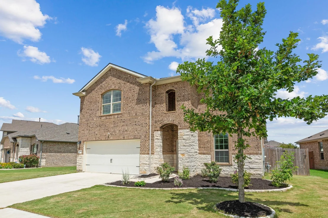 Photo of 5432 Vanner PATH