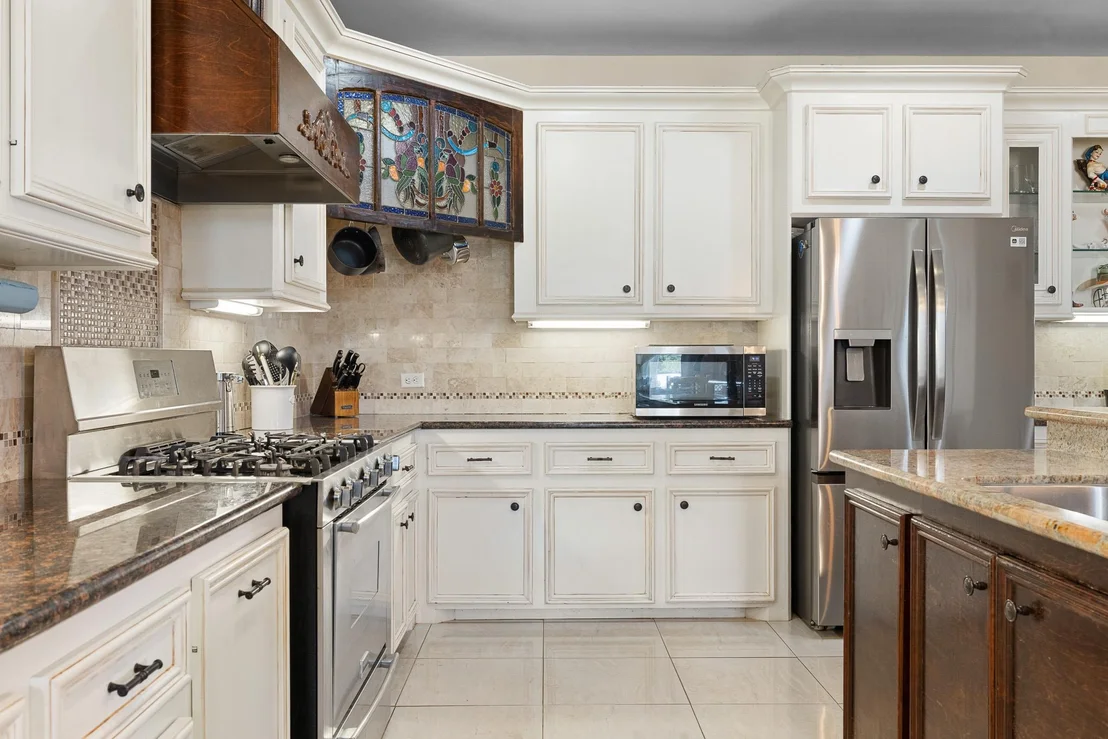 Photo of 1102 Private Road 2332