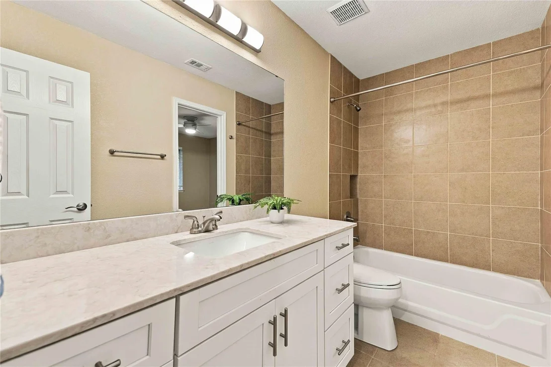 Photo of 10045 Planters Woods DR