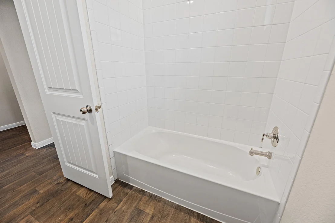 Photo of 142 Solitude DR