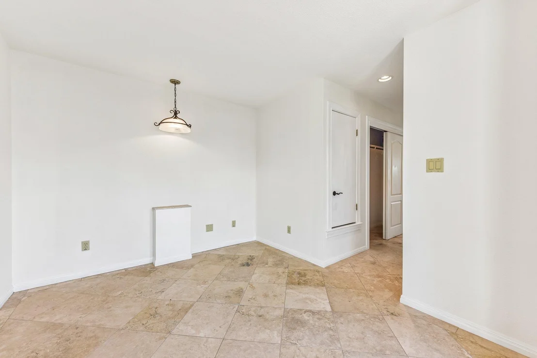 Photo of 14004 Skyline DR