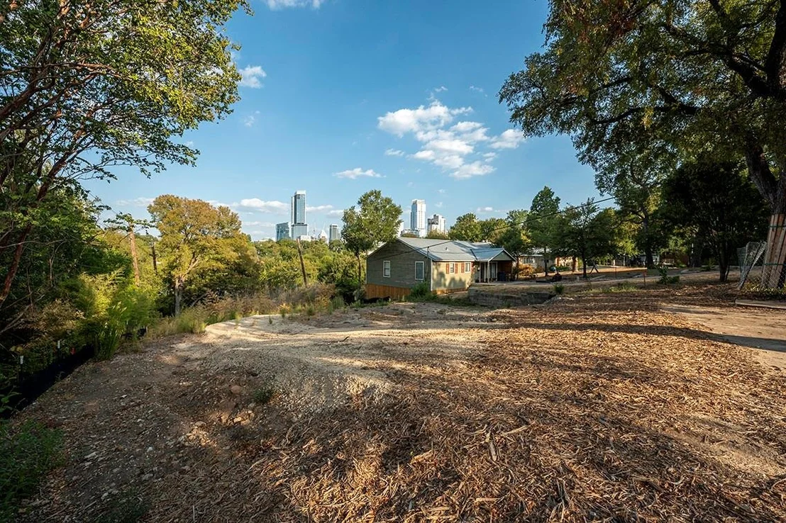 Photo of 801 Winflo DR