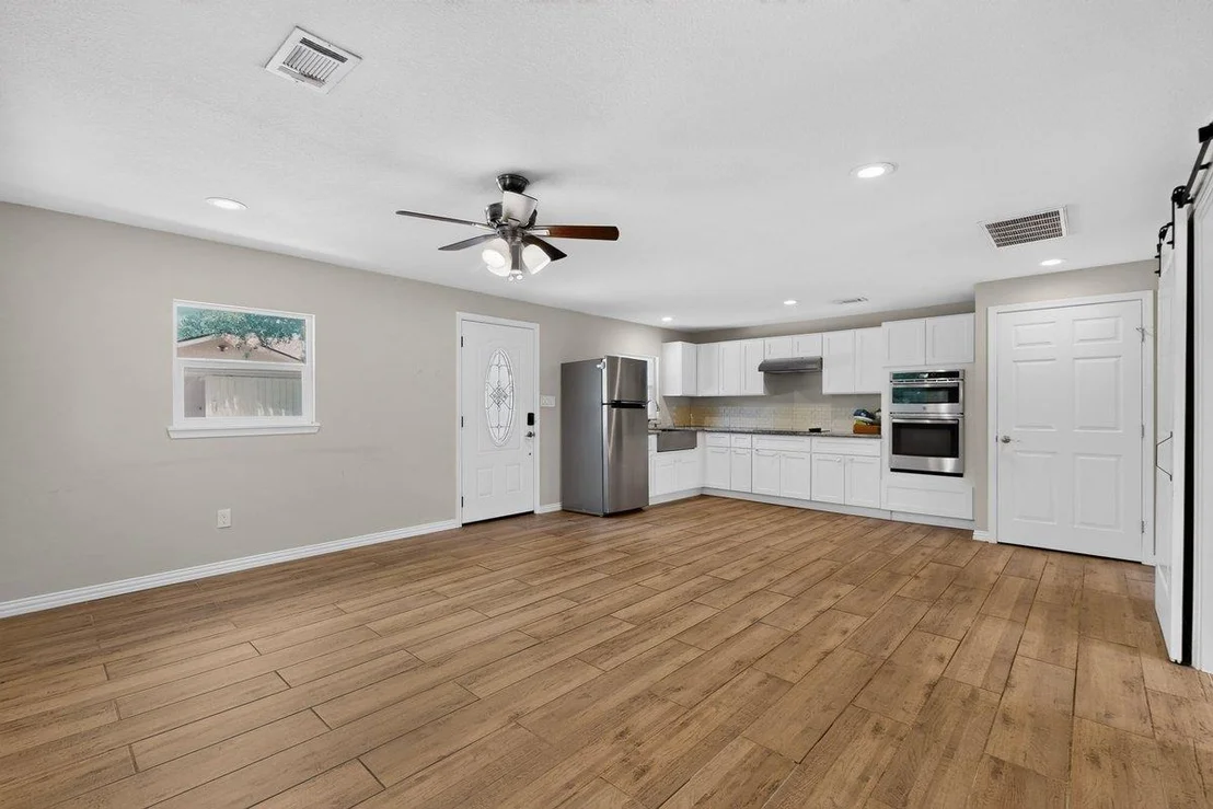 Photo of 1002 Adventure LN