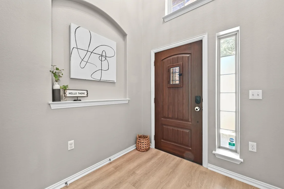 Photo of 903 Allende BND
