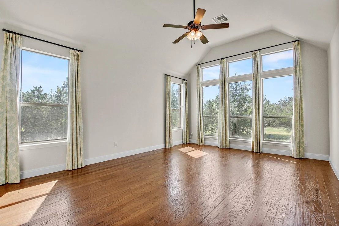 Photo of 272 Pine Post CV