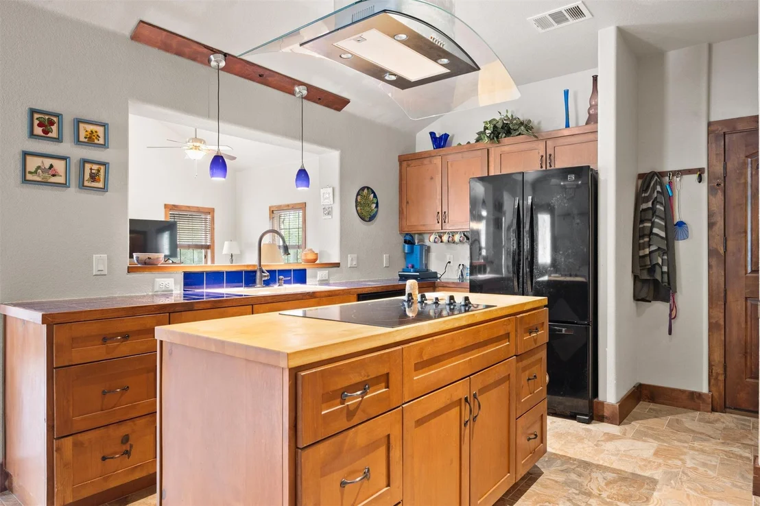 Photo of 411 Kaanapali LN