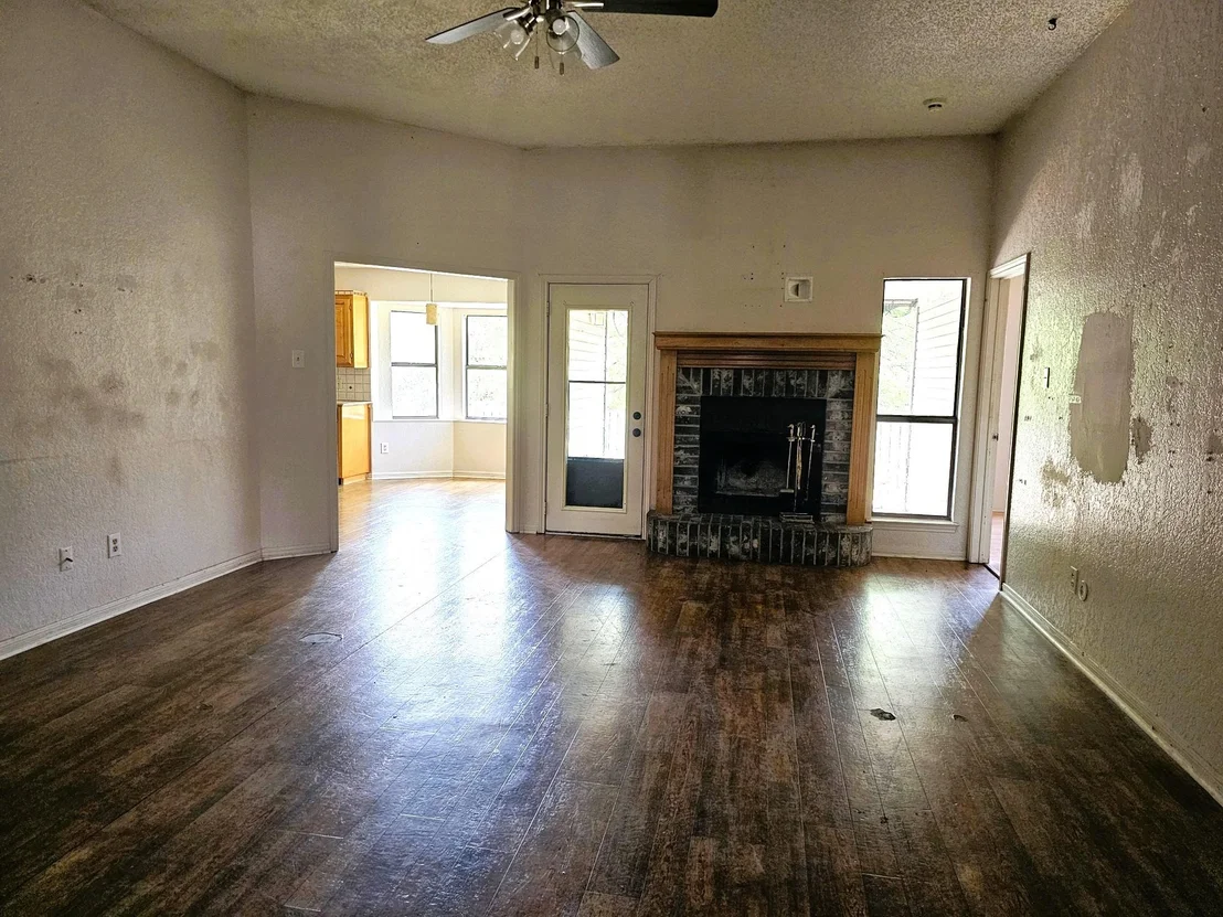 Photo of 218 Atkinson Ave