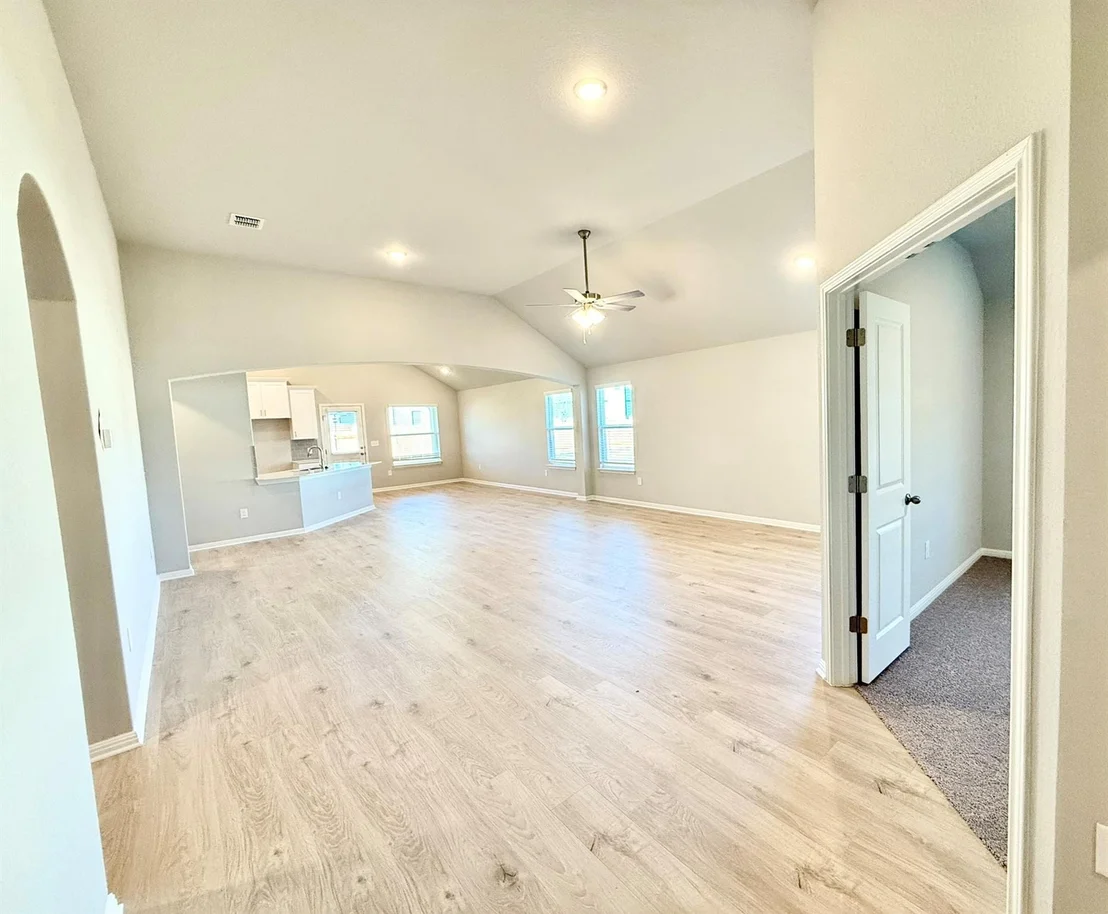 Photo of 5871 Marsh LN
