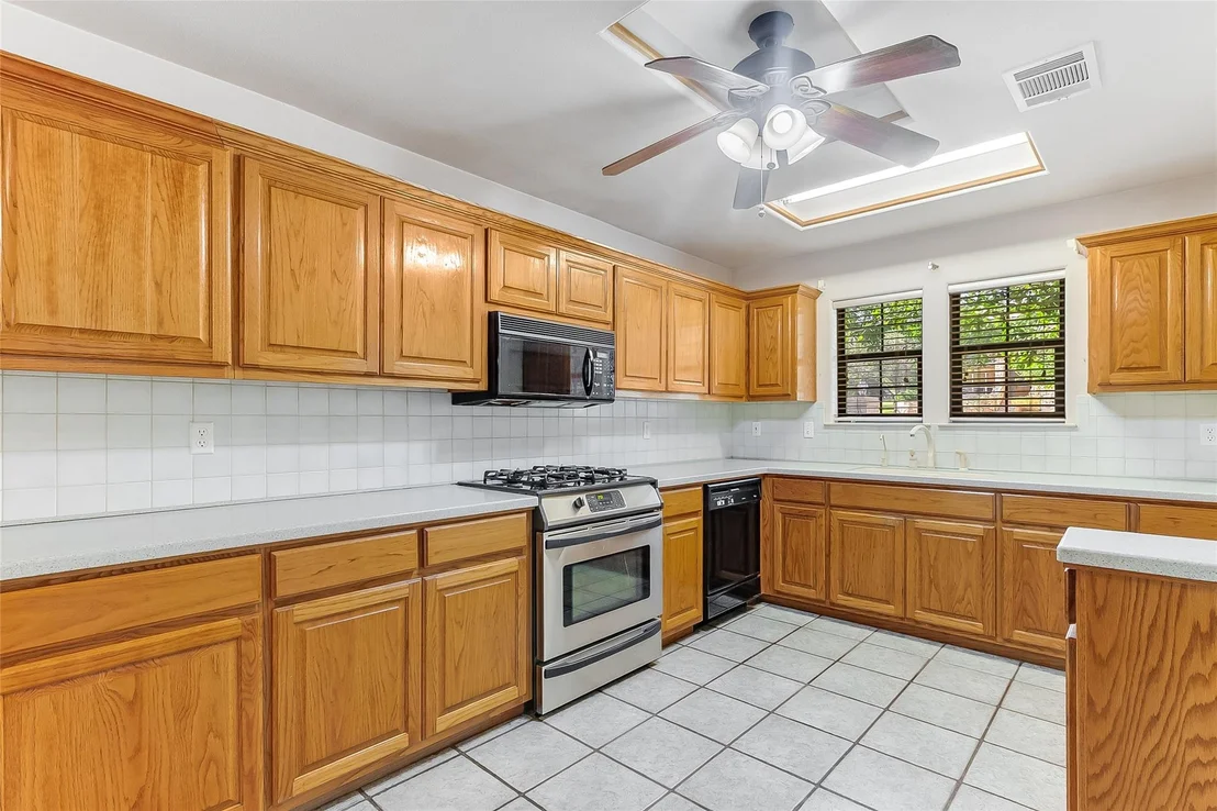Photo of 309 Delaware Springs BLVD