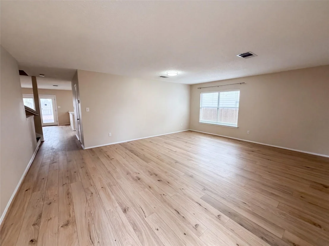 Photo of 2727 High Point DR