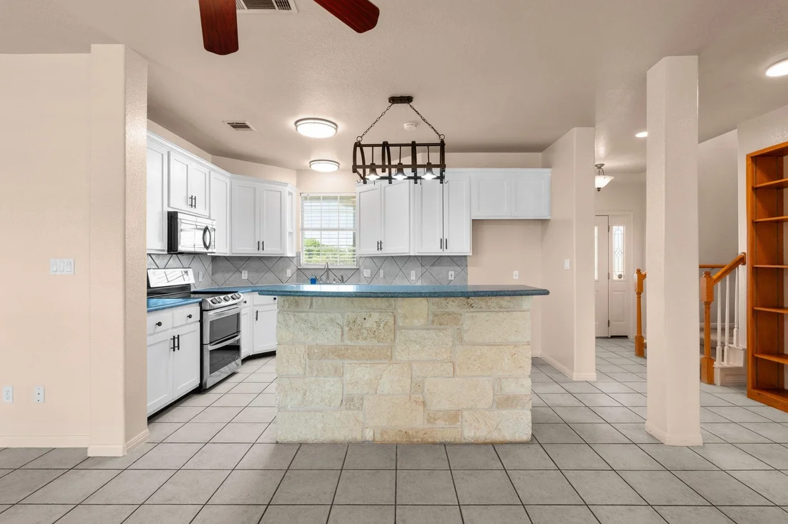 Photo of 913 County Road 220