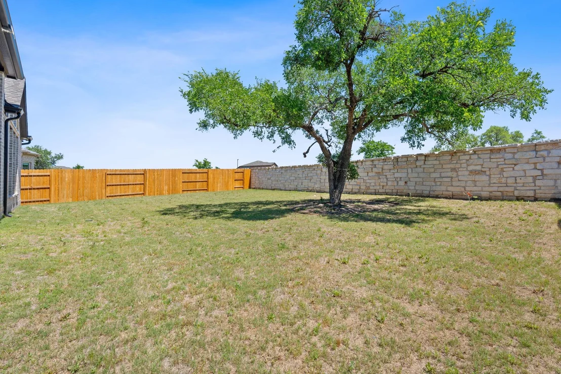 Photo of 1504 Caylea Bluff LN
