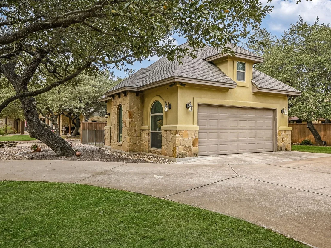 Photo of 104 Gabriels LOOP