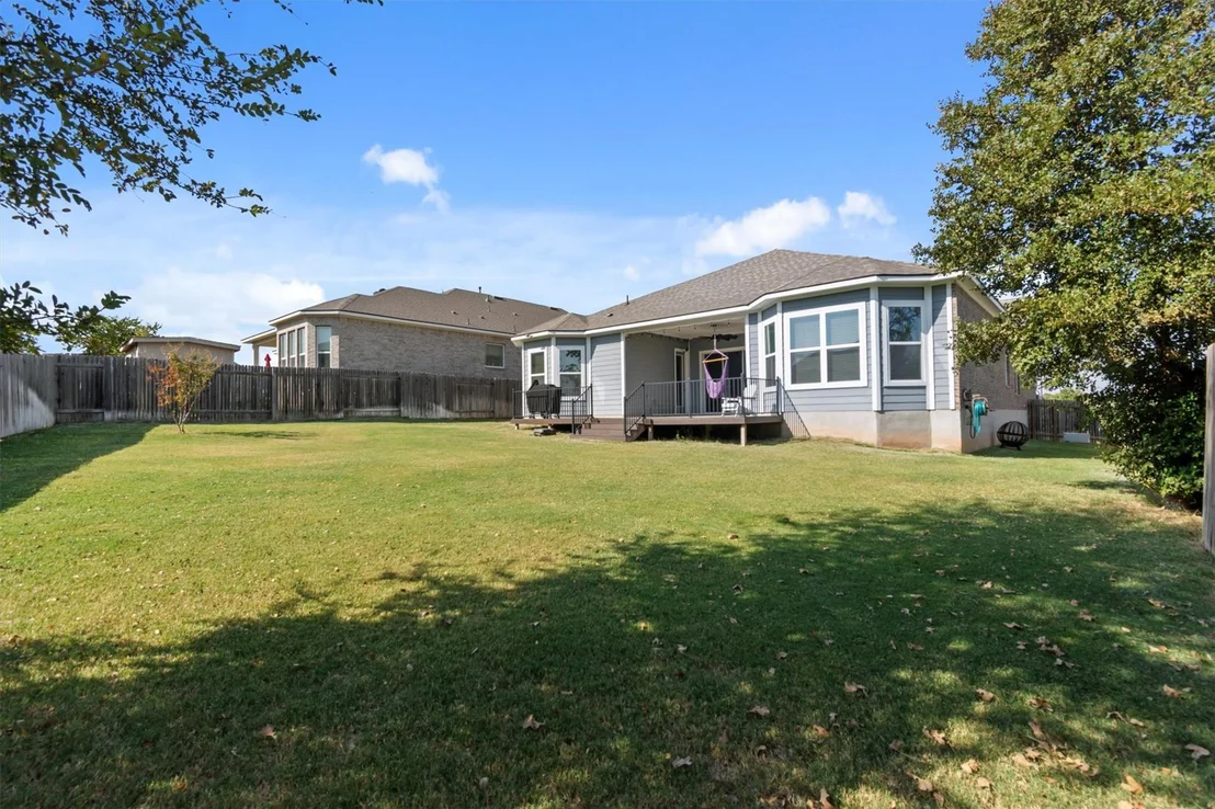 Photo of 104 Ridgeview CT