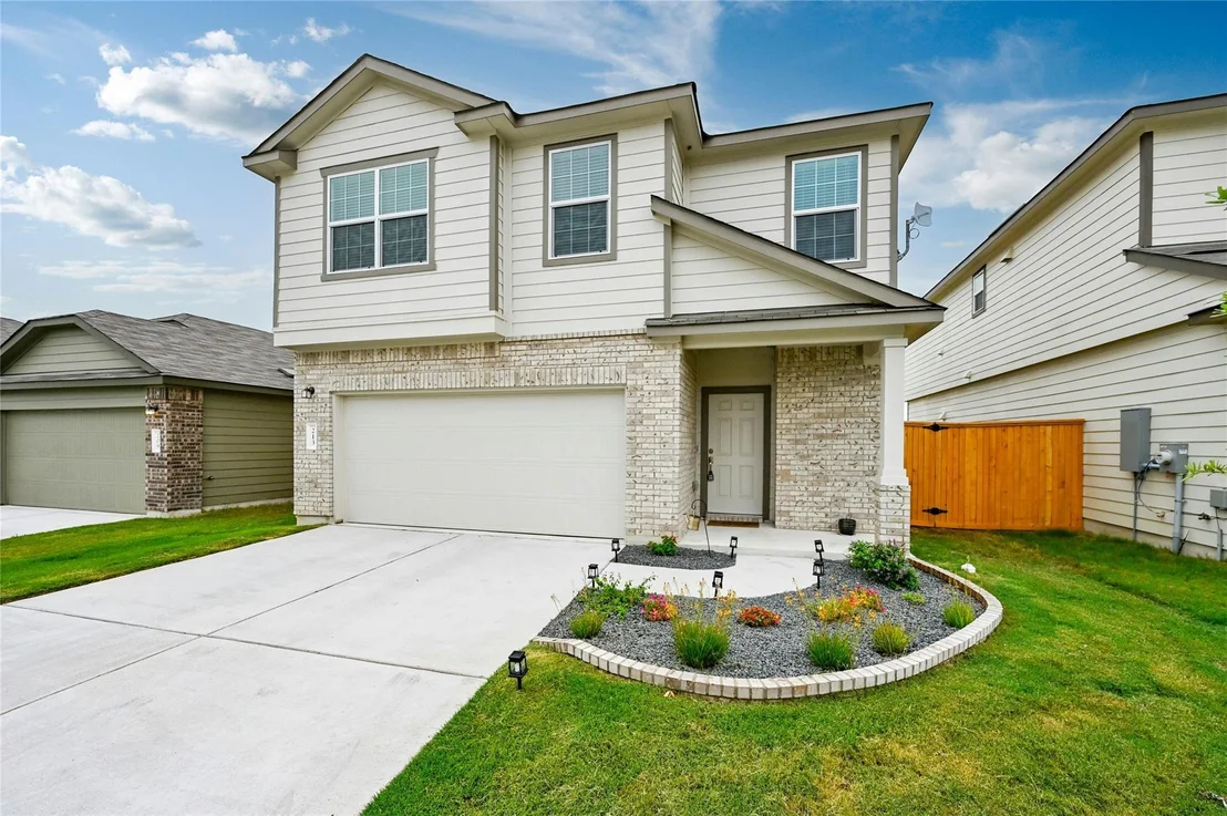 Photo of 213 Bronco Billy DR