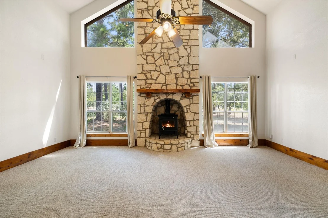 Photo of 179 Rainbow DR