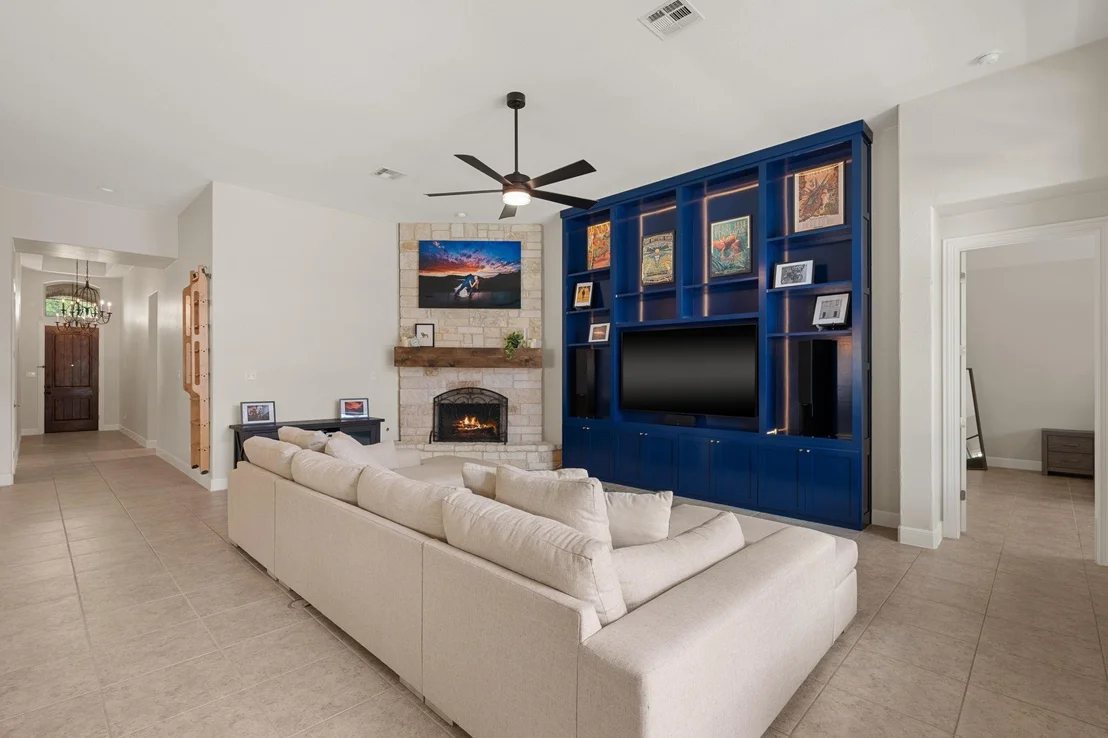 Photo of 1409 Birch DR