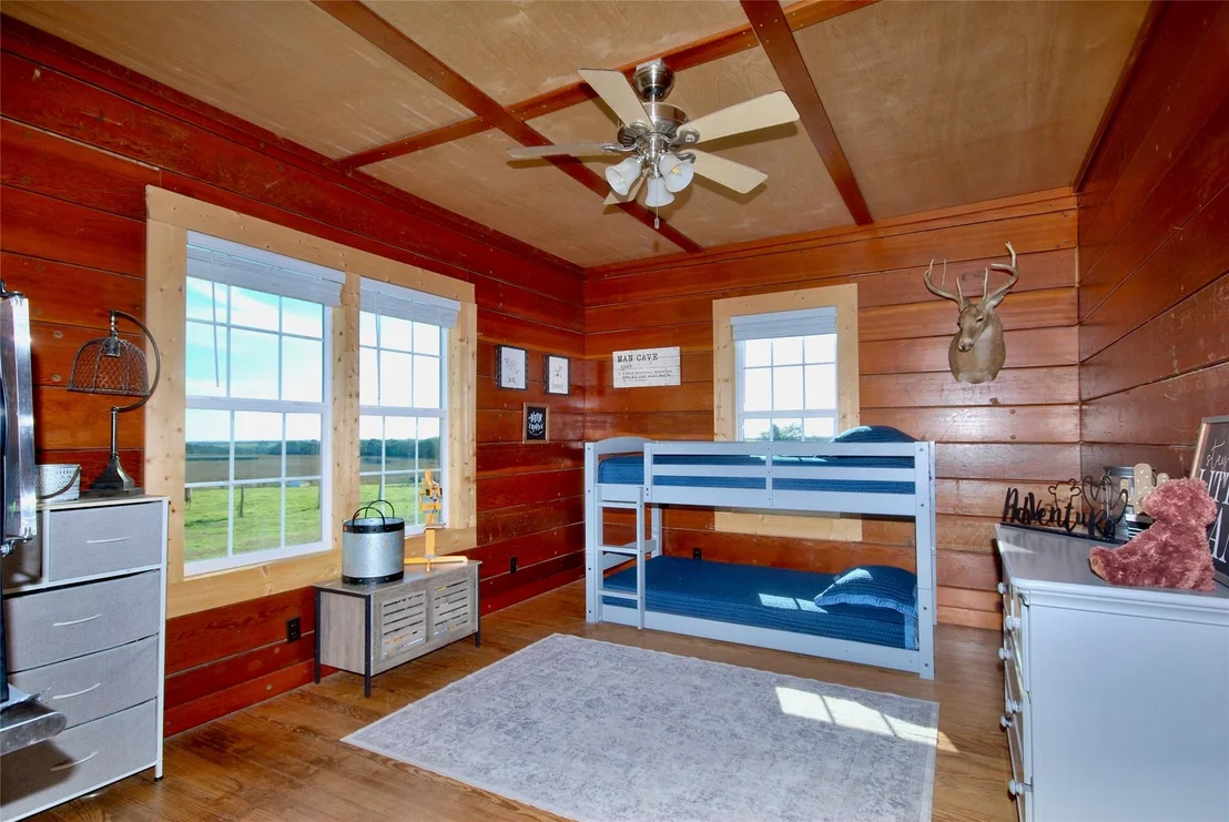Photo of 4228 County Road 256