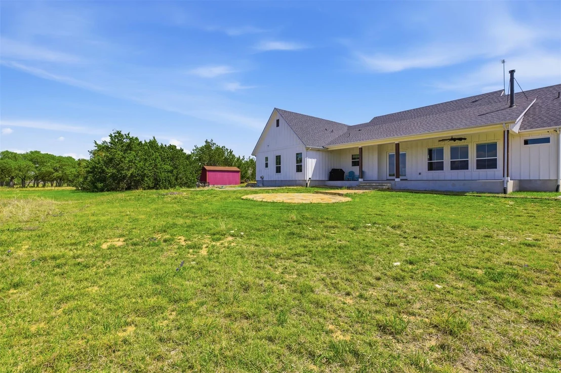 Photo of 300 County Road 220