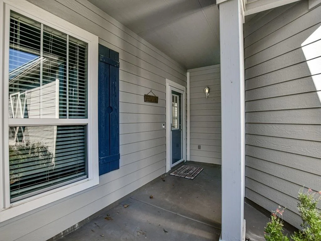 Photo of 119 Hampton CIR