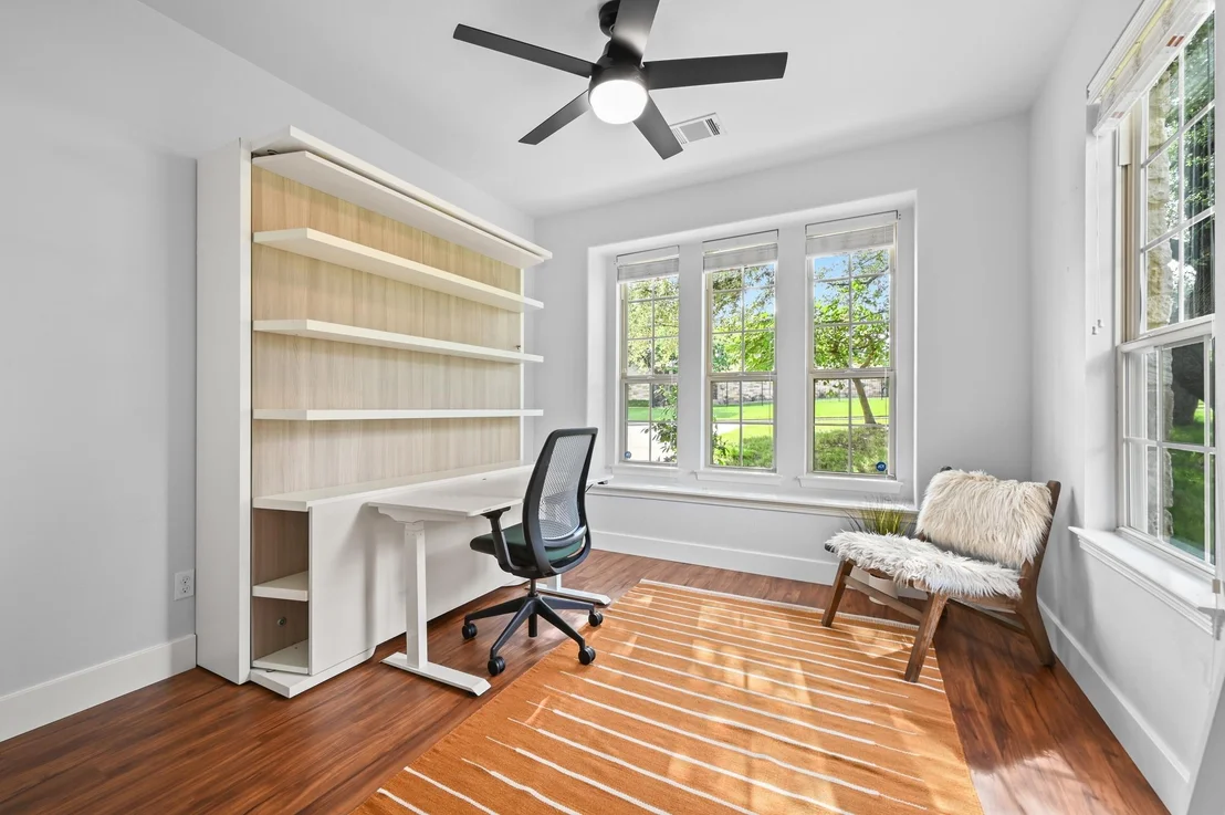 Photo of 202 Duffy LN