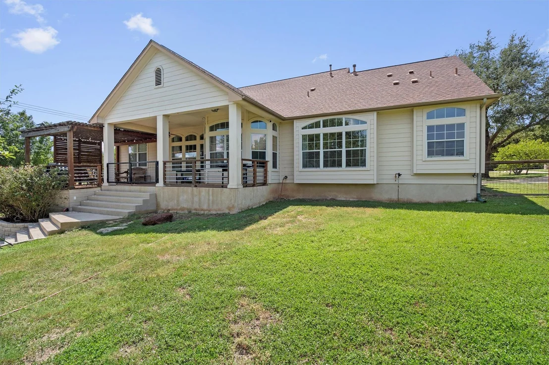 Photo of 15509 Fox Run DR