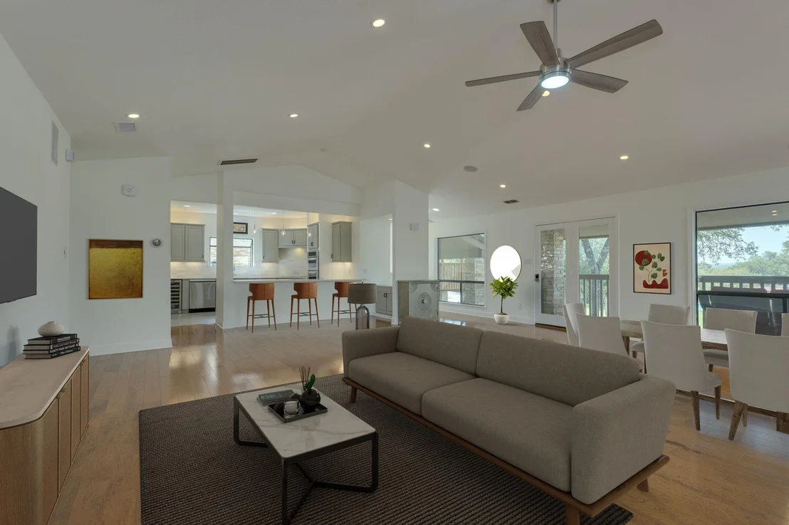 Photo of 103 Crescent Bluff