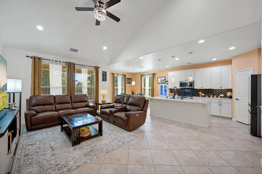 Photo of 2509 Etta May LN