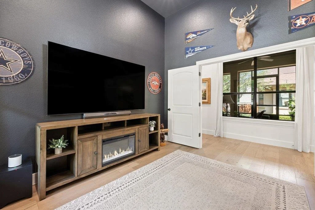 Photo of 102 Blue Jay DR
