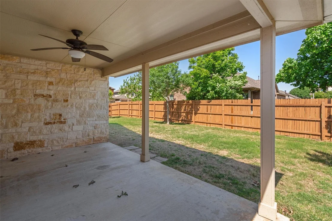 Photo of 2325 Muzzie LN