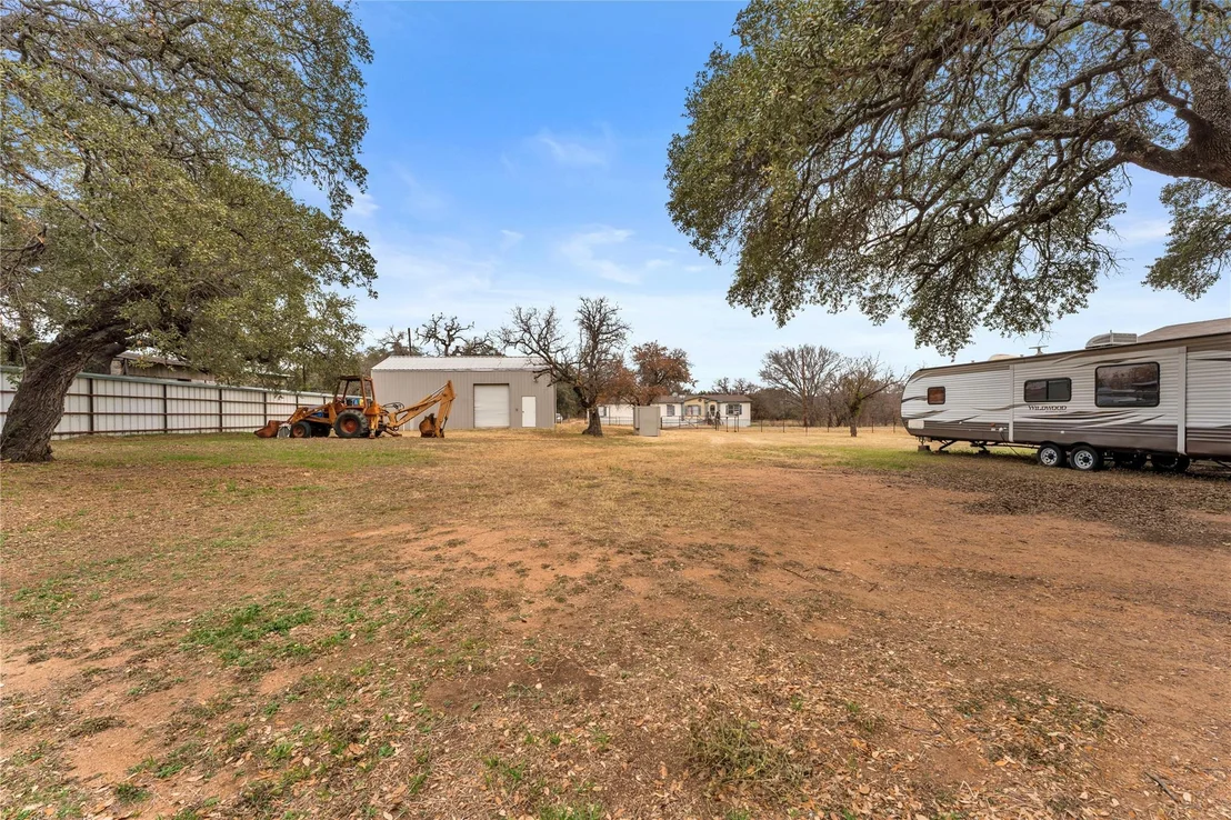 Photo of 312 Apache DR