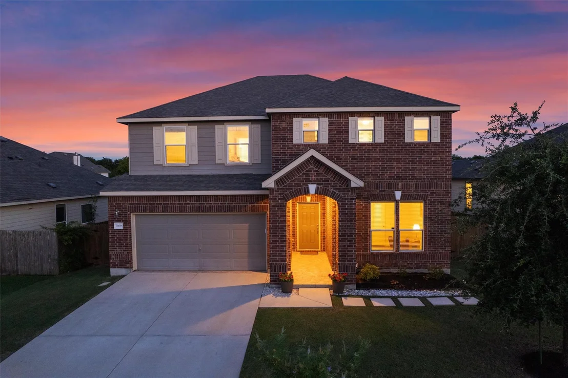 Photo of 7609 Lazy Creek DR