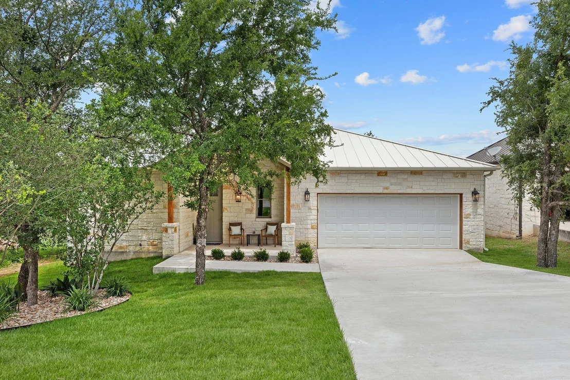 Photo of 1110 Monterrey Oak CIR