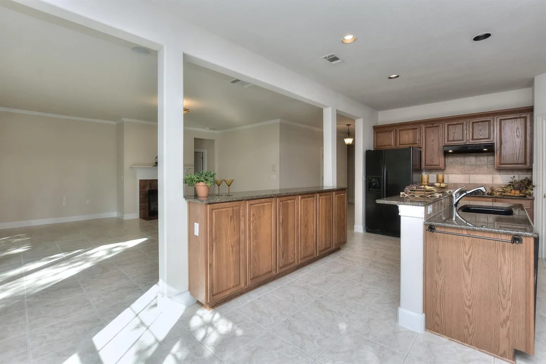 Photo of 103 Blanco CV