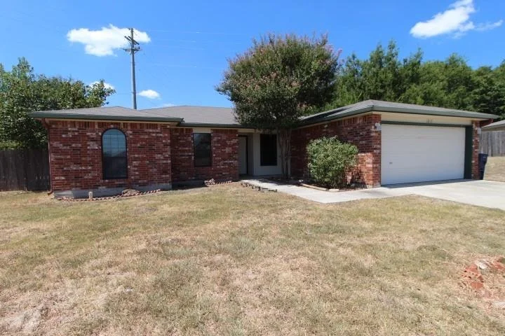 Photo of 1213 Katelyn CIR