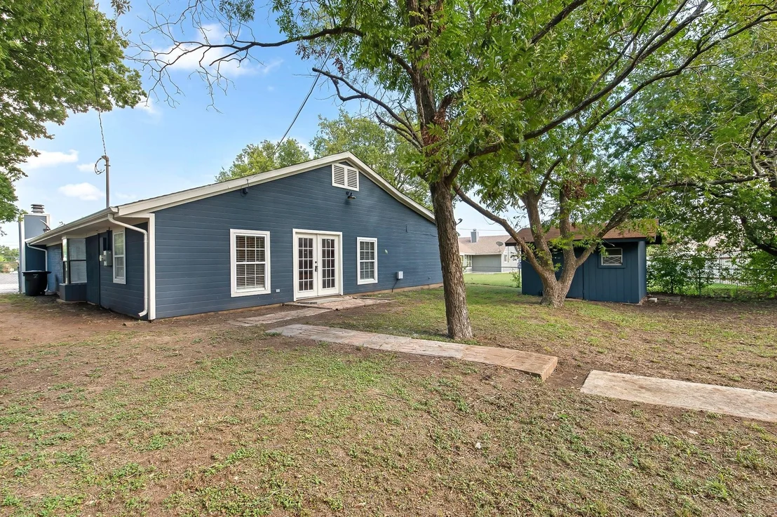 Photo of 1411 Violet Ave